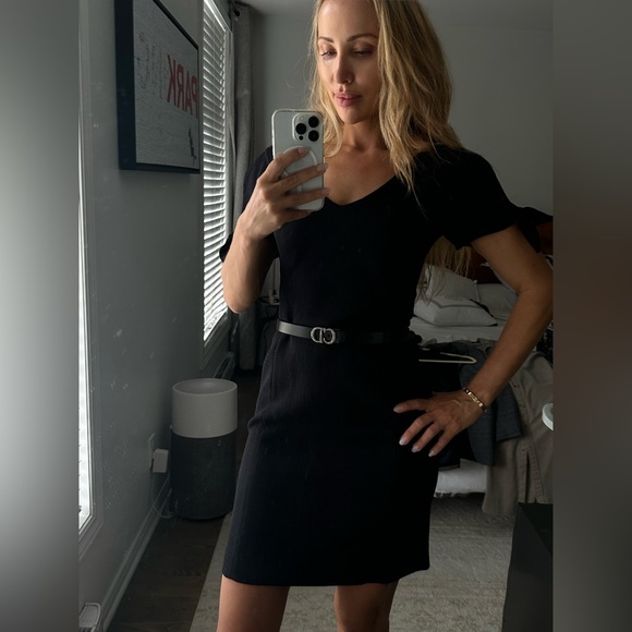 Club Monaco little lack dress size 2. Perfect condition - Picture 6 of 6